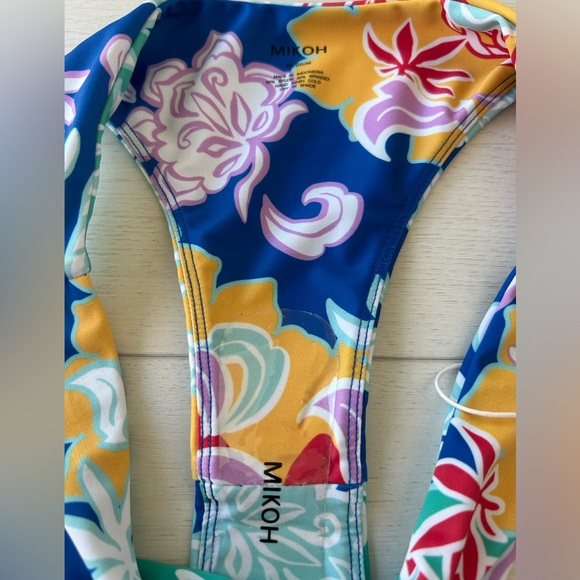 NWT Mikoh Bikini Set-Blue Tropical Print, L Top, M Bottom - Picture 9 of 9